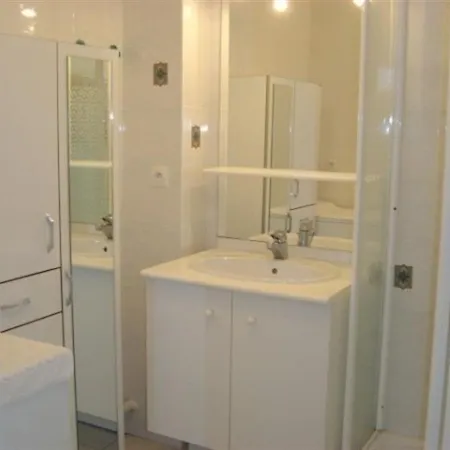 شقة Appartement T3 Calme Avec Balcon A 900M De La Mer Et Commerces A 500M - Fr-1-331-59 *